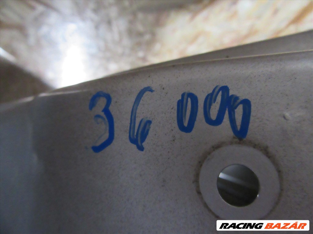 Ajtó36000 Lancia Thesis ezüst színű, jobb hátsó ajtó 2. kép