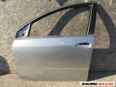 138899 Fiat Croma 2005-2010 ezüst színű jobb első ajtó a képen látható sérüléssel