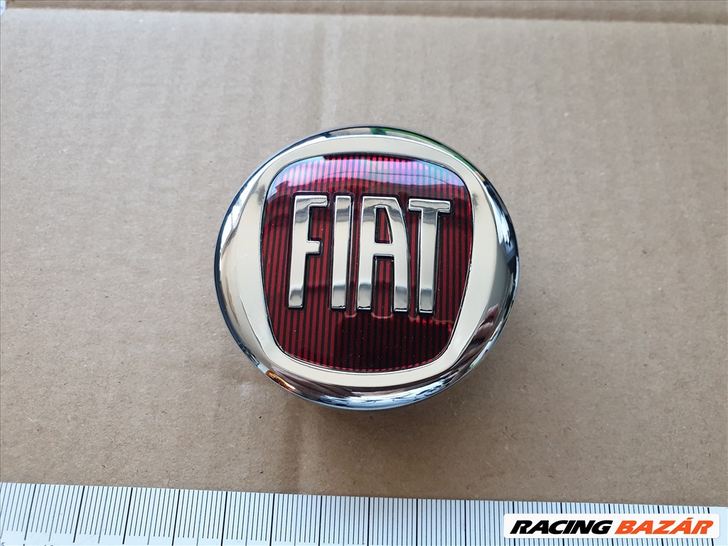 Fiat Freemont gyári új felni közép kupak K68088547AA 1. kép