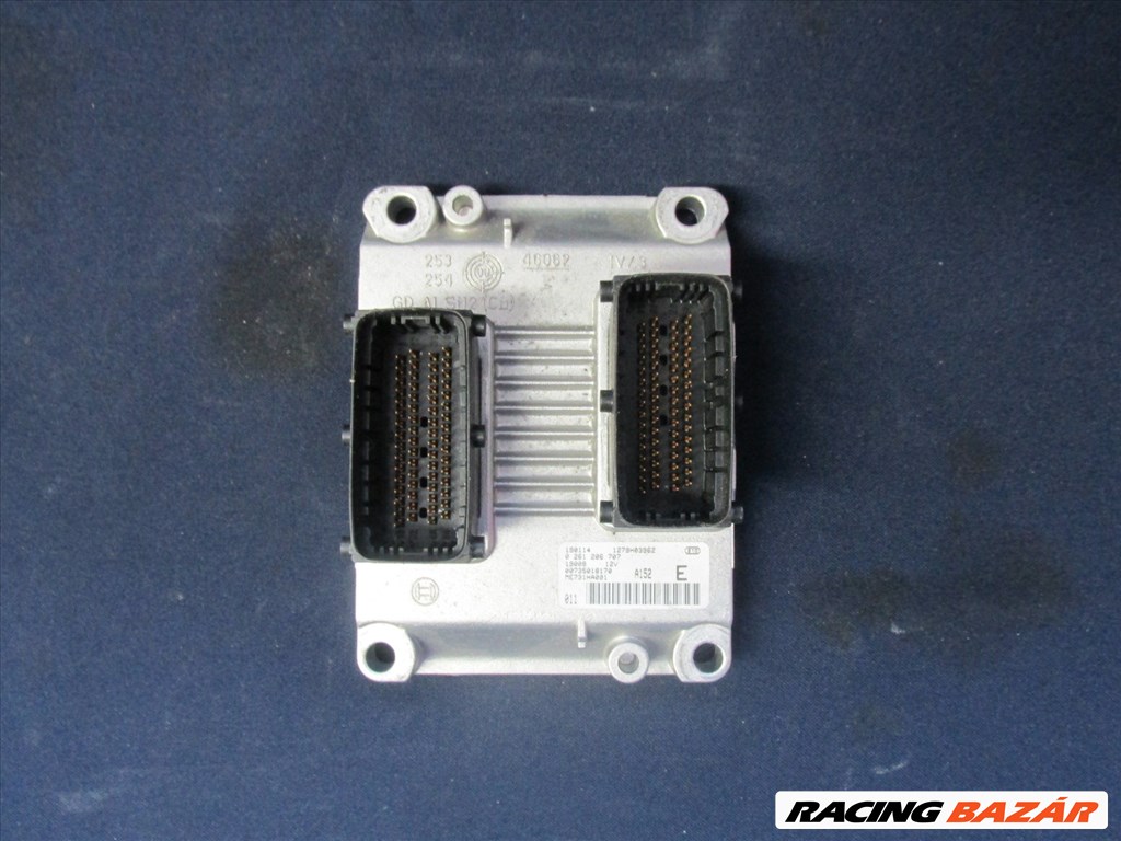 Alfa Romeo 147 2,0 16v Ts benzin motorvezérlő 73501817, 0261206707 1. kép