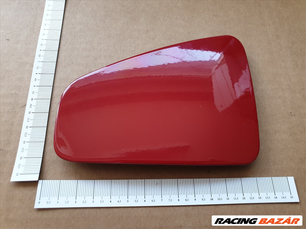 Fiat 500FL gyári új, piros színű, bal hátsó lámpa betét 1. kép