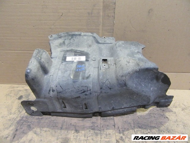 Fiat Bravo 2007-2014, Lancia Delta 2008-2014 jobb oldali alsó motorvédő burkolat 51787451 3. kép