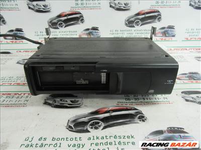 Lancia Thesis 606758739 számú cd tár