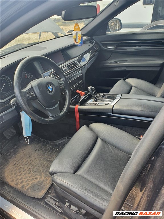 BMW 740i Active Hybrid (F01/F02) / Bontott Jármű Alkatrészei 5. kép