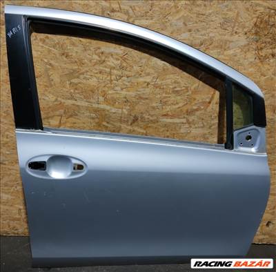163187 Toyota Yaris II. 2005-2011 Jobb első Ezüst színű ajtó