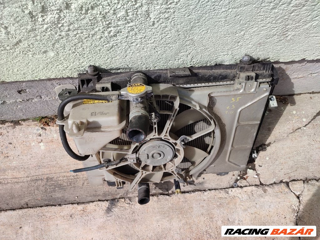 Toyota Yaris (XP90) hűtőventilátor  3. kép
