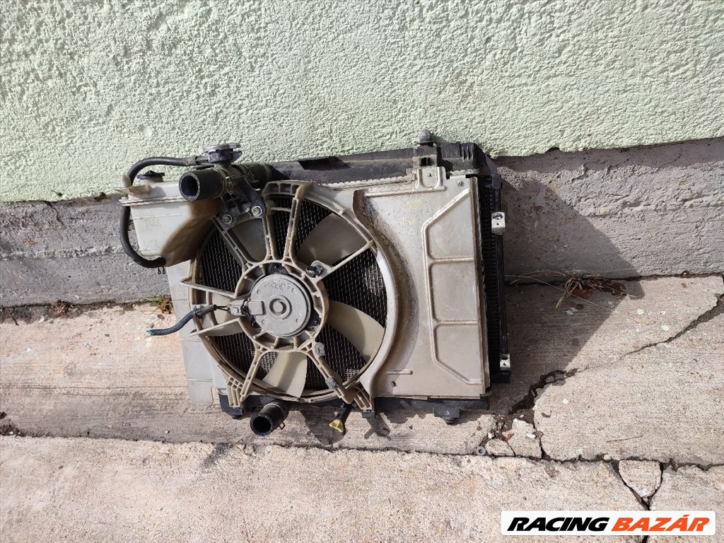 Toyota Yaris (XP90) hűtőventilátor  5. kép