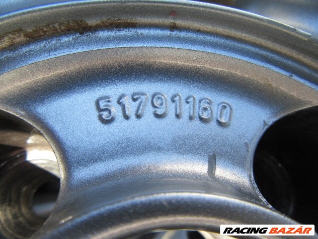 138599 Fiat 500 15"-os alufelni garnitúra (4db) a képeken látható állapotban 51791160 6. kép