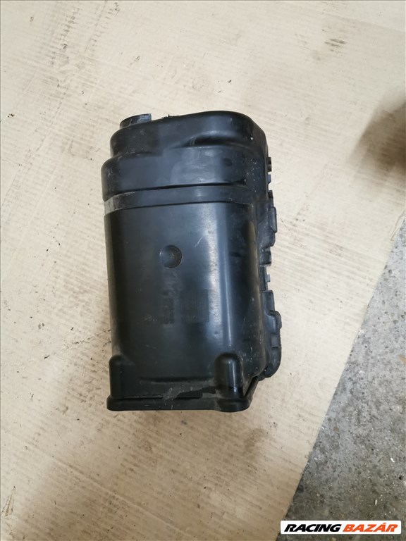 Volkswagen Golf és más 1.4 tfsi Kompresszor takaró  03c103502g 2. kép