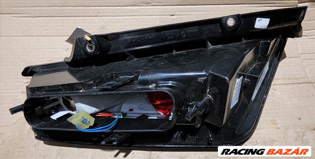 117913 Fiat Punto Evo 2009-2011 jobb hátsó lámpa, a képen látható sérüléssel 51927096 5. kép