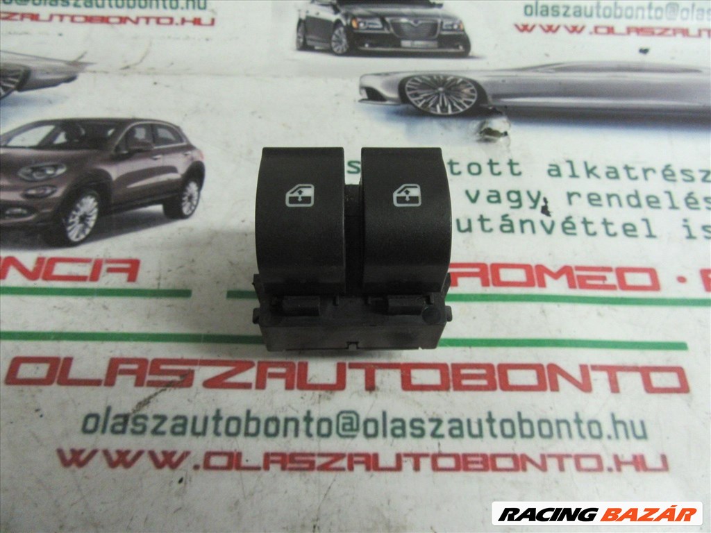 Fiat Punto Evo bal első ablakemelő kapcsoló 2x 1. kép