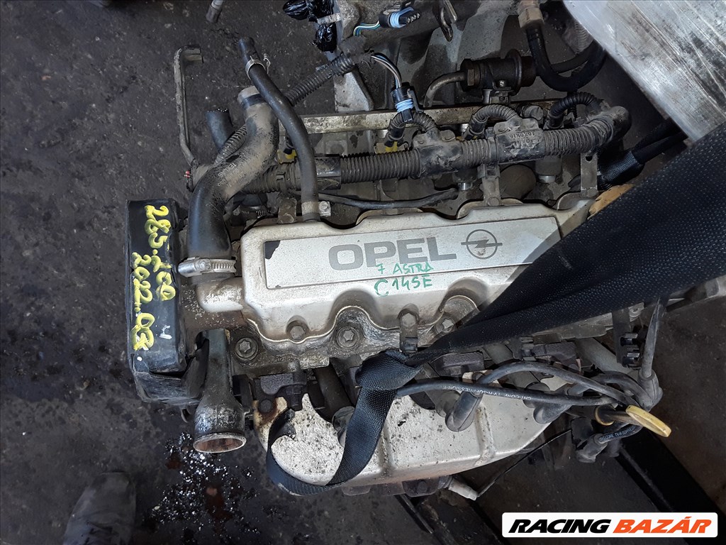 C14SE kódú Opel Astra F 1.4 motor 4. kép