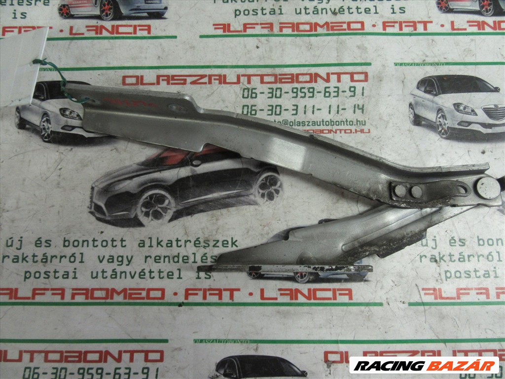 Fiat Ulysse ezüst színű, jobb oldali motorháztető zsanér 1. kép