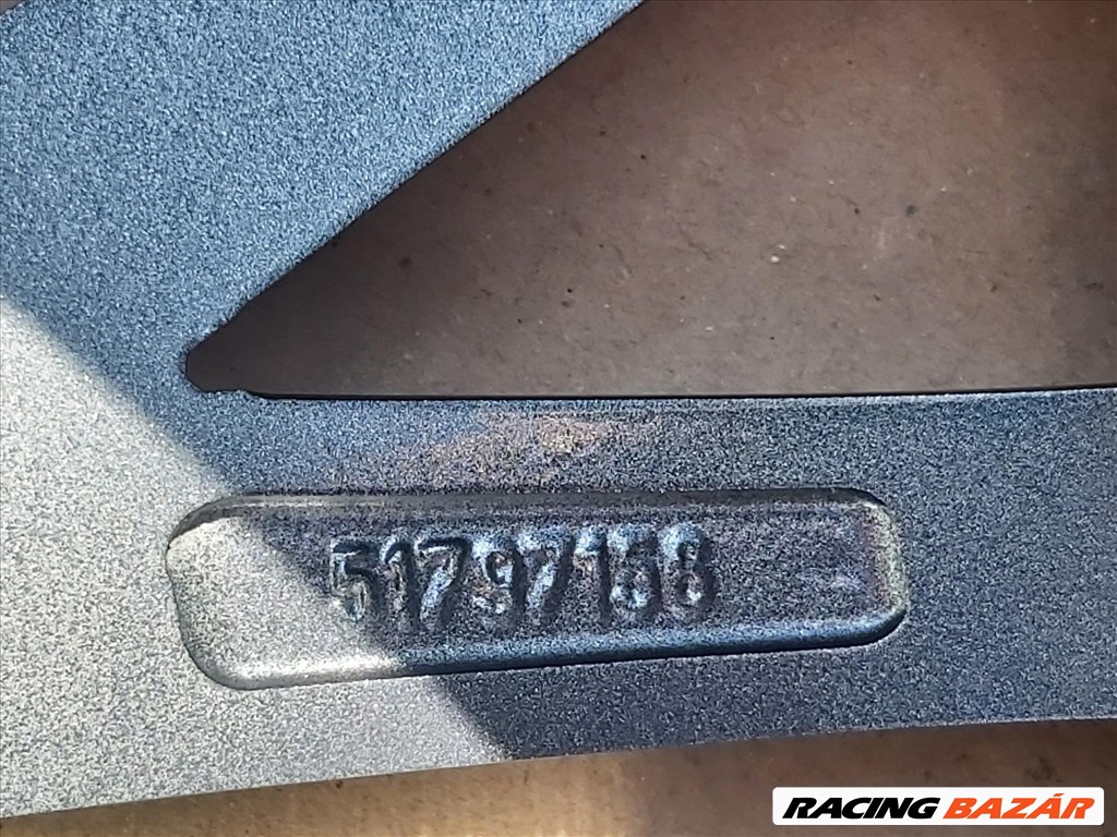 Lancia Gyári új 16"-os alufelni 51797156 4. kép