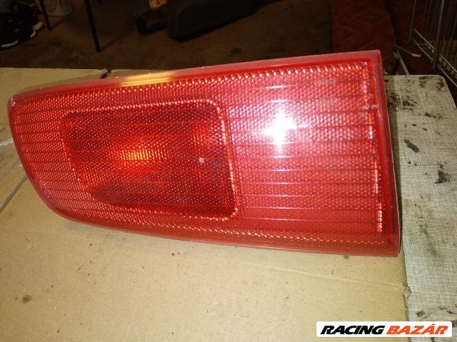 Mazda 2 (DY) Bal Hátsó Lámpa 964867 1. kép