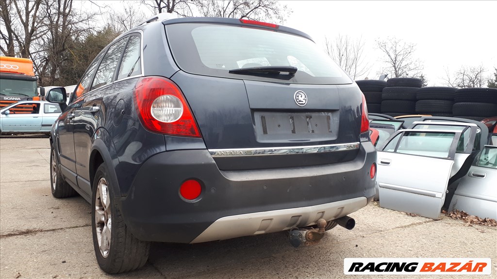 Opel Antara , bal hátsó lámpa 1. kép