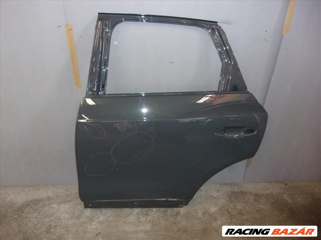 AUDI Q3 Sportback bal hátsó ajtó 2020- 1. kép