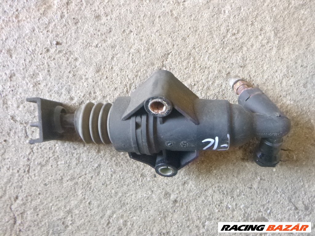 Volkswagen Golf IV 2002 , 1,4,16v, kuplung felső munkahenger 1J0 721 261 F 1j0721261f 1. kép