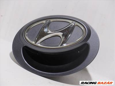 Hyundai I20 csomagtérajtó kilincs