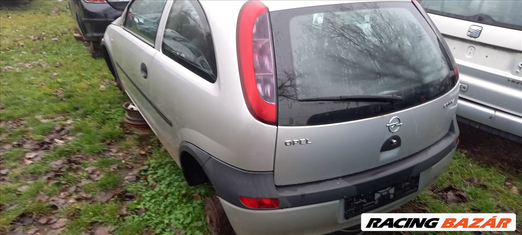 Opel Corsa C 1.0 bontott alkatrészei 4. kép