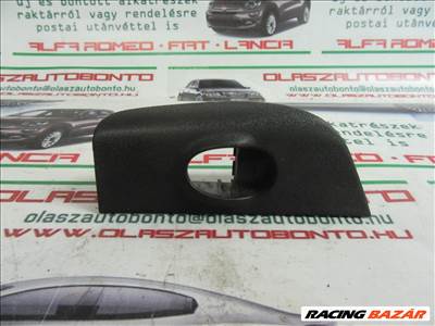 Fiat Multipla II. jobb hátsó ablakemelő kapcsoló talp
