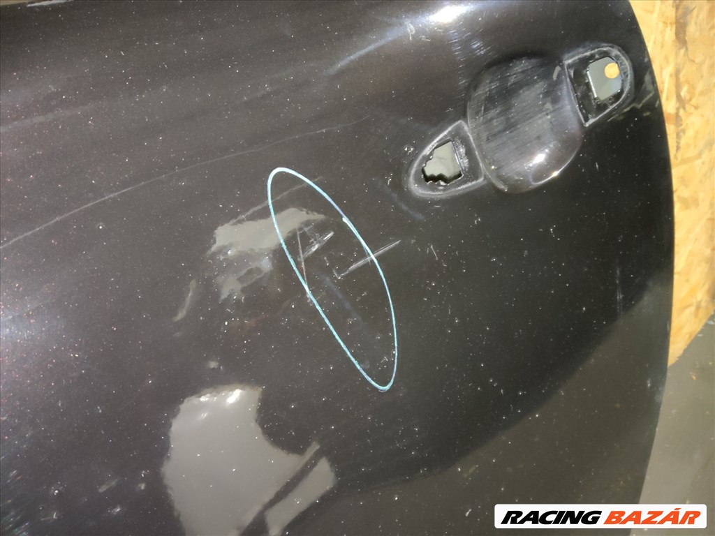 157611 Alfa Romeo MiTo 2008-2018 vulcan nero színű bal oldali ajtó, a képen látható sérüléssel 2. kép