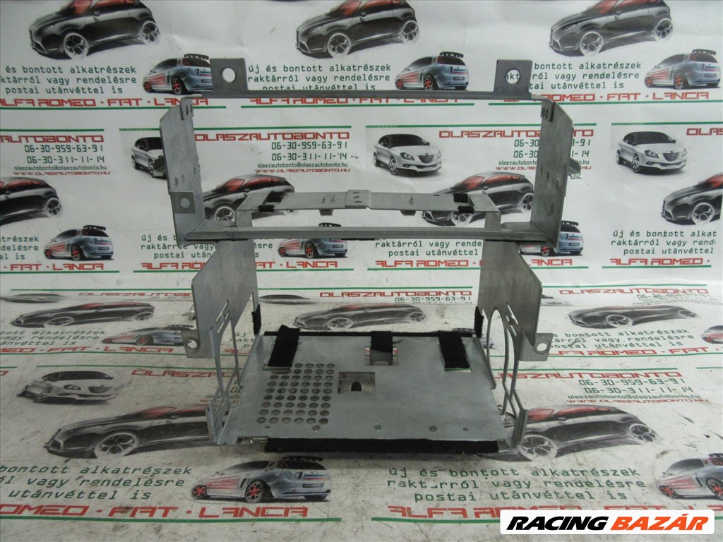Lancia Thesis rádió keret 1. kép