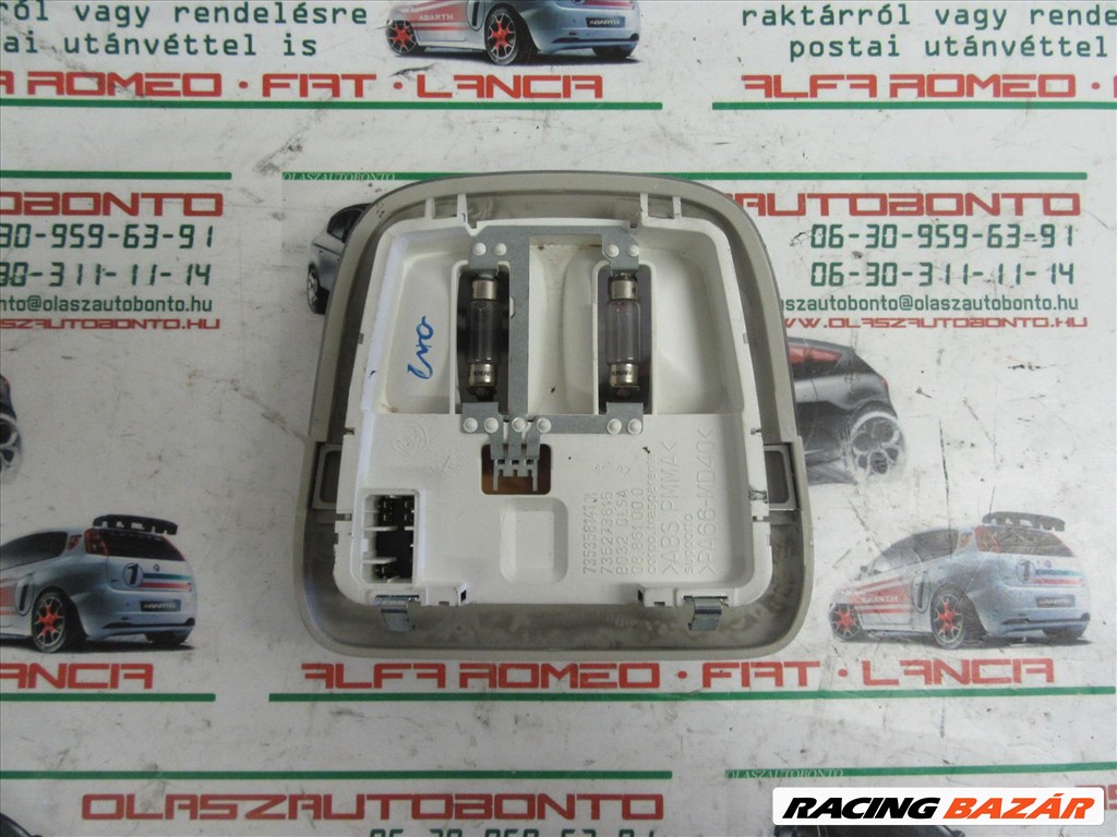 Fiat Croma 735358141 számú, hátsó belső világítás 2. kép