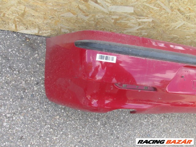 91518 Alfa Romeo 156 1997-2003 szedán piros színű hátsó lökhárító, a képen látható sérüléssel 3. kép