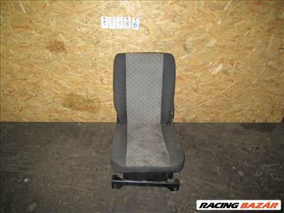 18386 Fiat Doblo 2000-2009 jobb hátsó ülés (második sor)