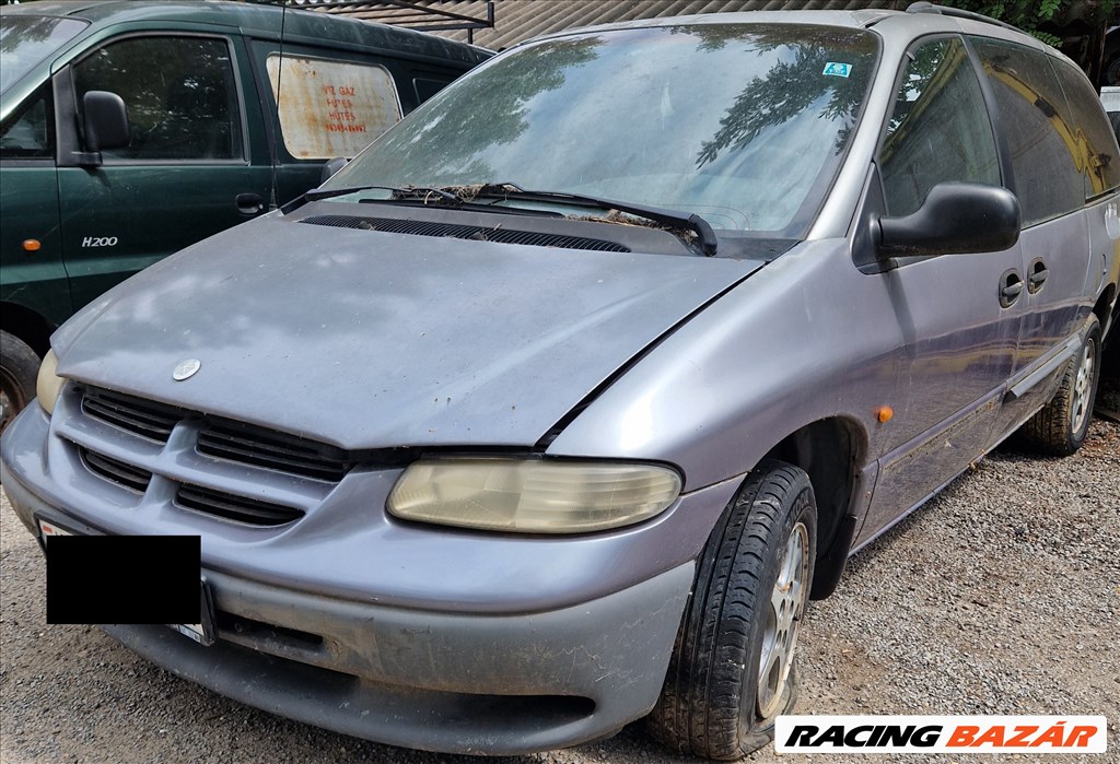 Chrysler Grand Voyager 3.3 6V / Bontott Jármű Alkatrészei 1. kép