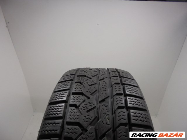 Kumho Izen RV KC15 225/55 R19  1. kép
