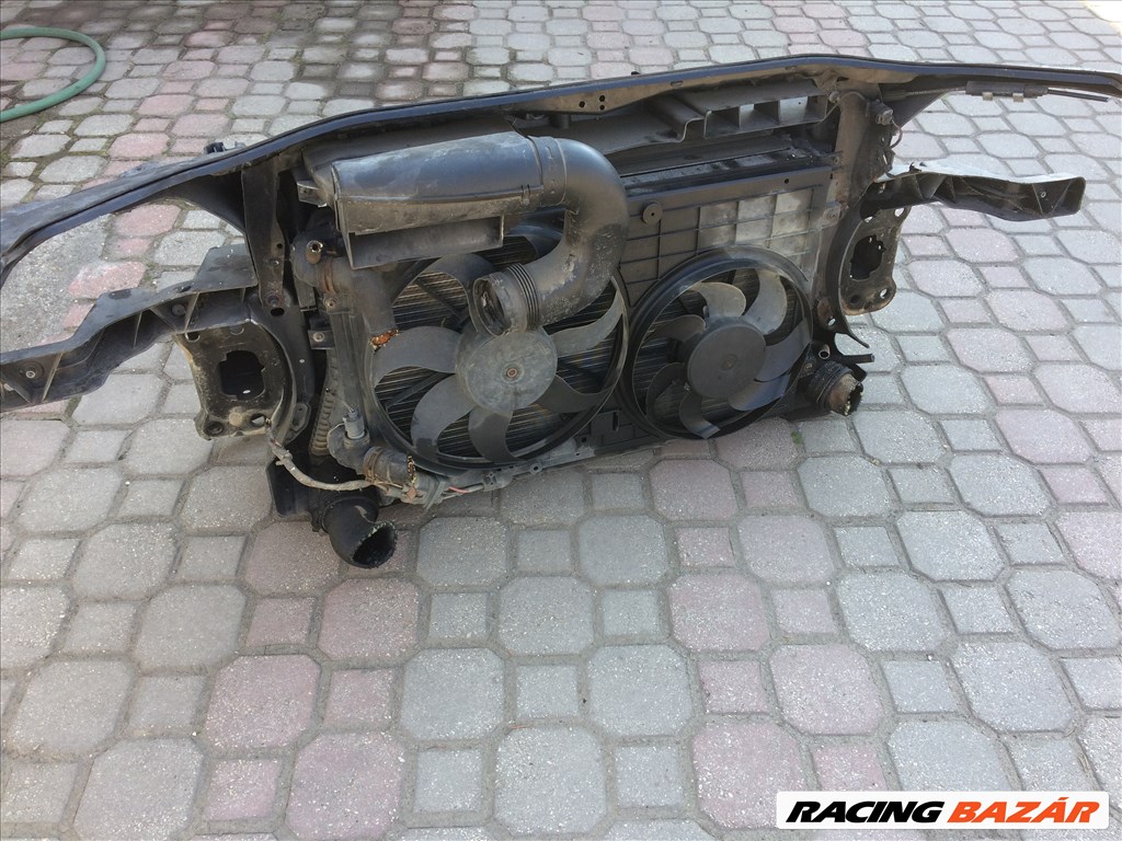 Volkswagen Passat homlokfal komplett 2005-2010, TÖBB DIESEL tipushoz 55000.-ft. 8. kép