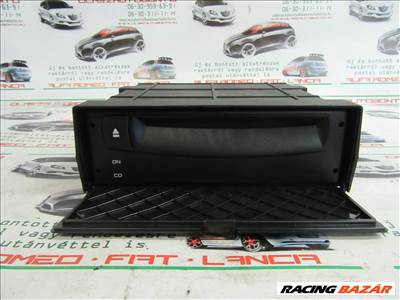 Lancia Lybra 46800842 számú, navigációs cd tár