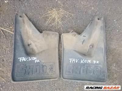 Skoda Favorit KOMBI HÁTSÓ sárfogó gumi 