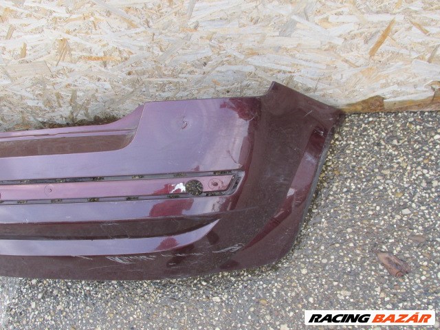 92847 Fiat Stilo 5 ajtós bordó színű hátsó lökhárító, a képen látható sérüléssel 2001-2003 3. kép