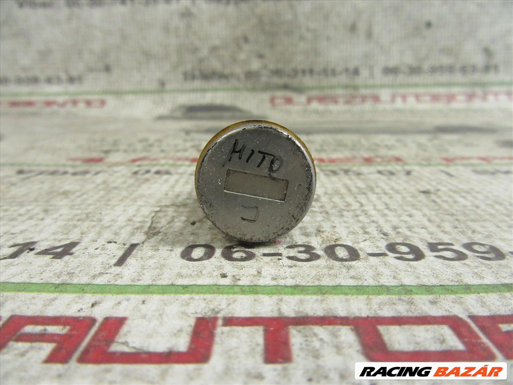 Alfa Romeo Mito jobb első zárbetét 1. kép