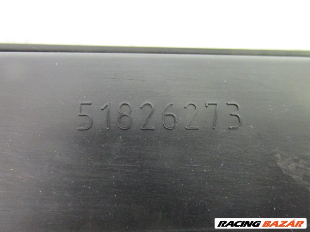 Fiat 500 51826273 számú akkumulátor tálca betét 3. kép