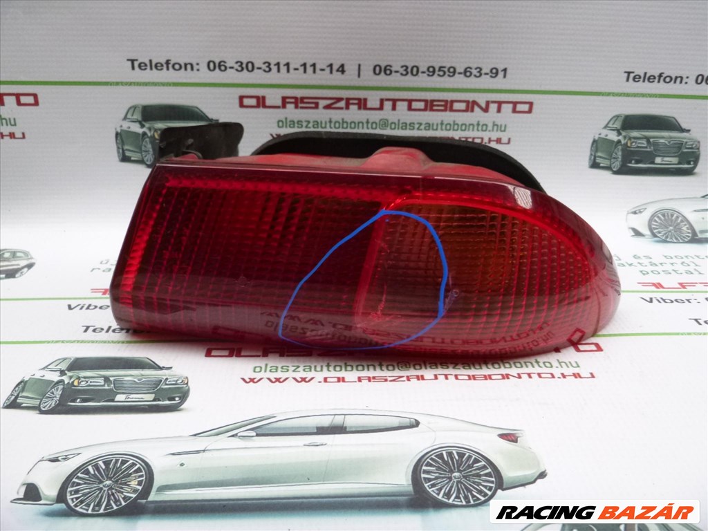 Alfa Romeo 156 jobb hátsó külső lámpa, a képen látható sérüléssel 1. kép
