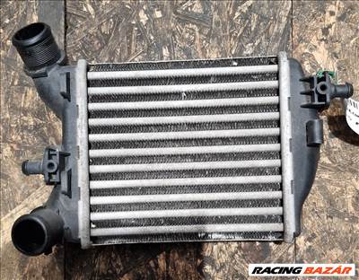 Fiat 500 Abarth bal oldali intercooler