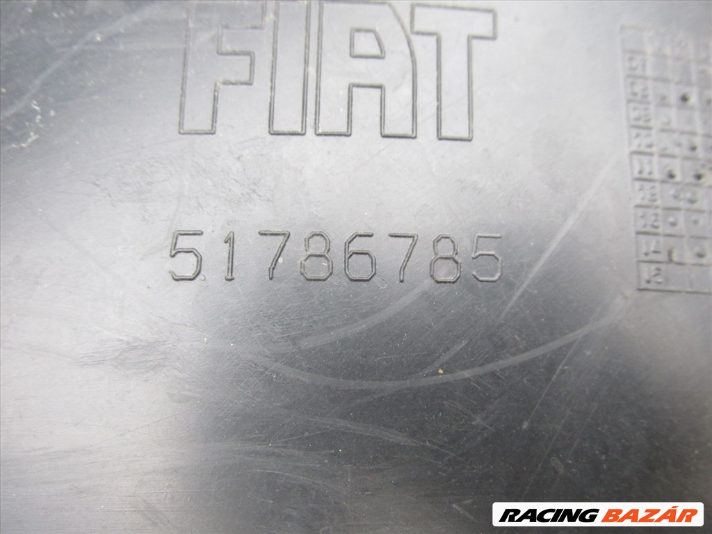 Fiat 500 2008-2015 jobb első kerékjárati dobbetét 51786785 5. kép
