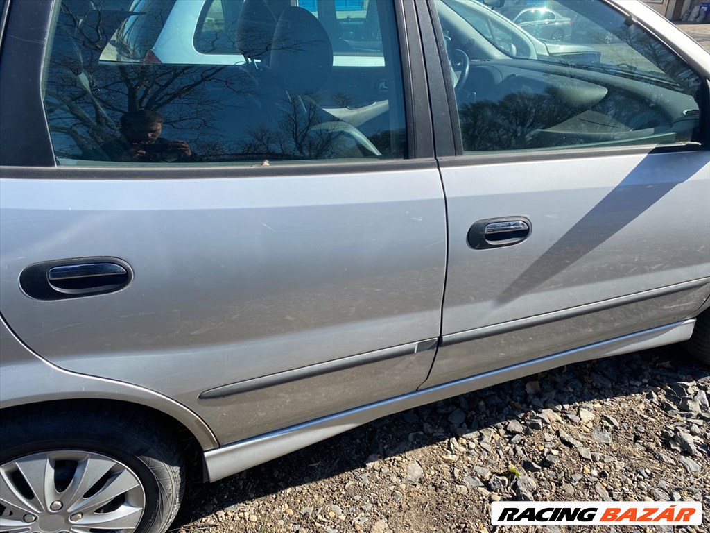 Nissan Almera Tino (V10) 2.2 dCi bontott alkatrészei 7. kép