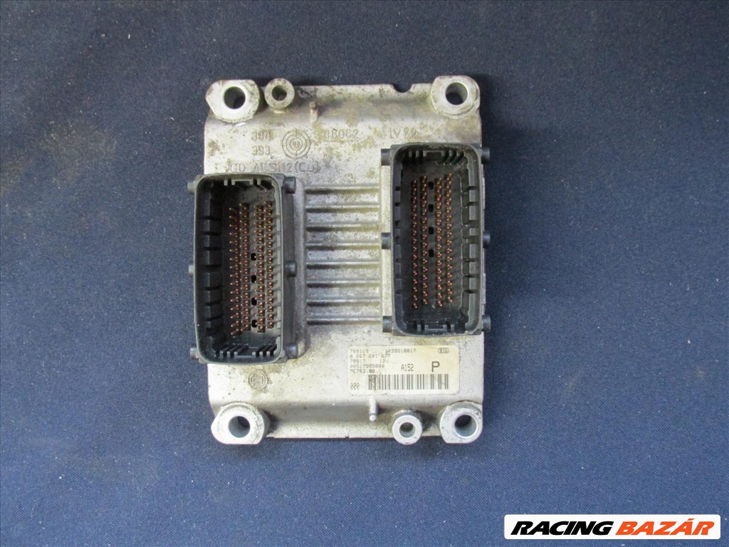 Fiat Panda 2003-2012 1,4 16v  benzin motorvezérlő 51799588, 0261201677 1. kép