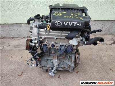 Toyota Yaris (XP10) motor  toyota2sz