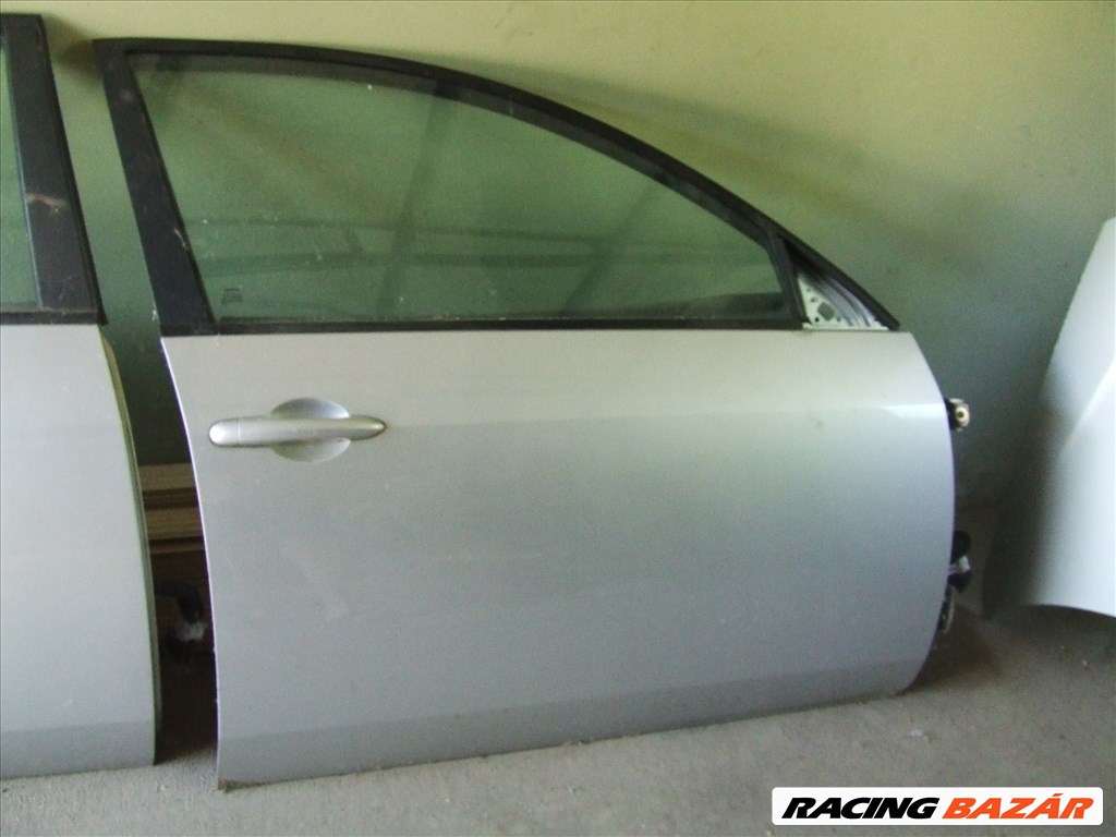 Nissan Primera III ajtó  4. kép