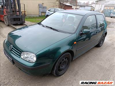 Volkswagen Golf IV 1.4-16(AKQ)bontott alkatrészei, LC6M színben eladók