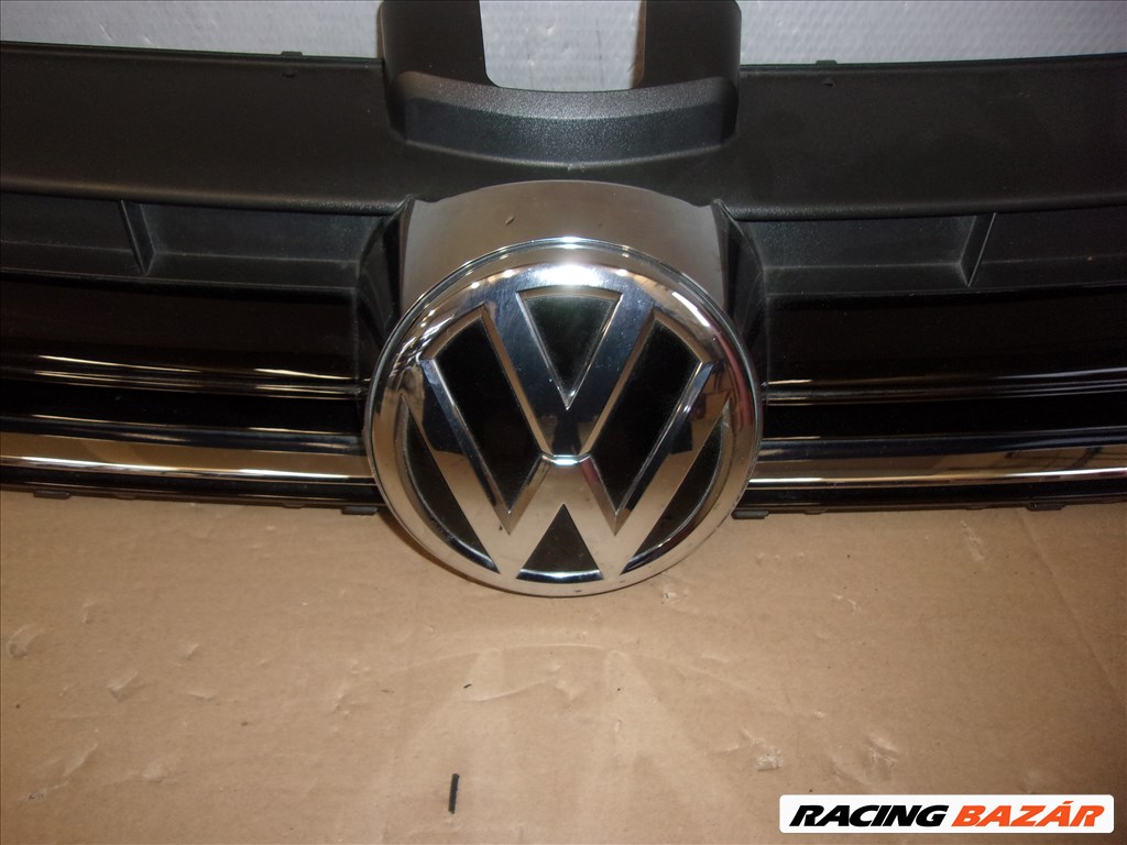 Volkswagen Passat B8 hűtő díszrács 3. kép