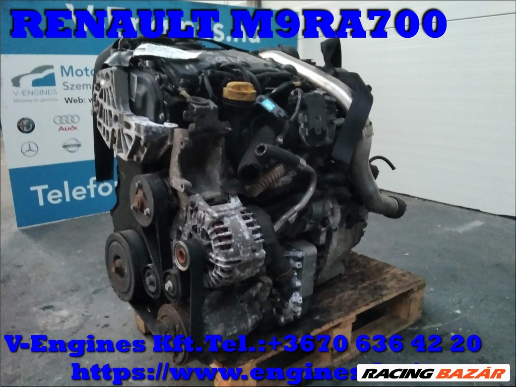 RENAULT M9R A700 bontott motor 1. kép