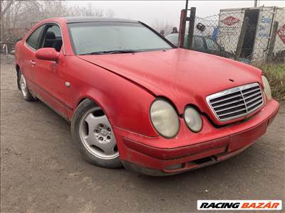 Mercedes CLK 200 (W208) bontott alkatrészei