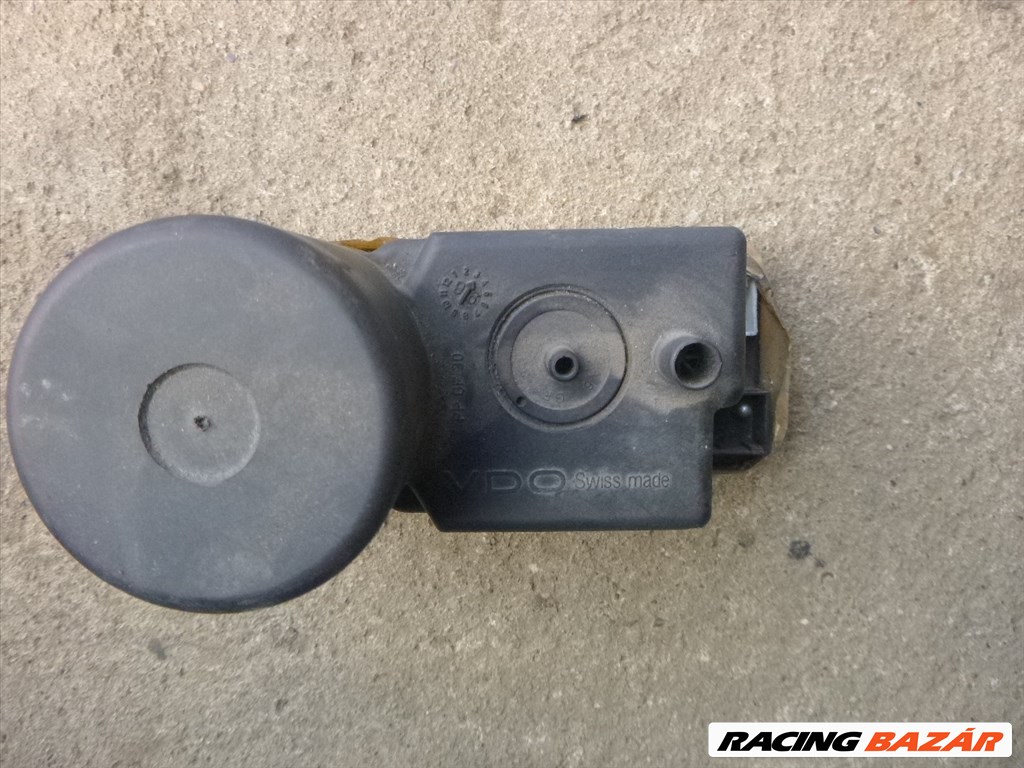 Audi A4 (B5 - 8D) HIBÁS központi zár motor 4A0 862 257 A 4a0862257a 3. kép